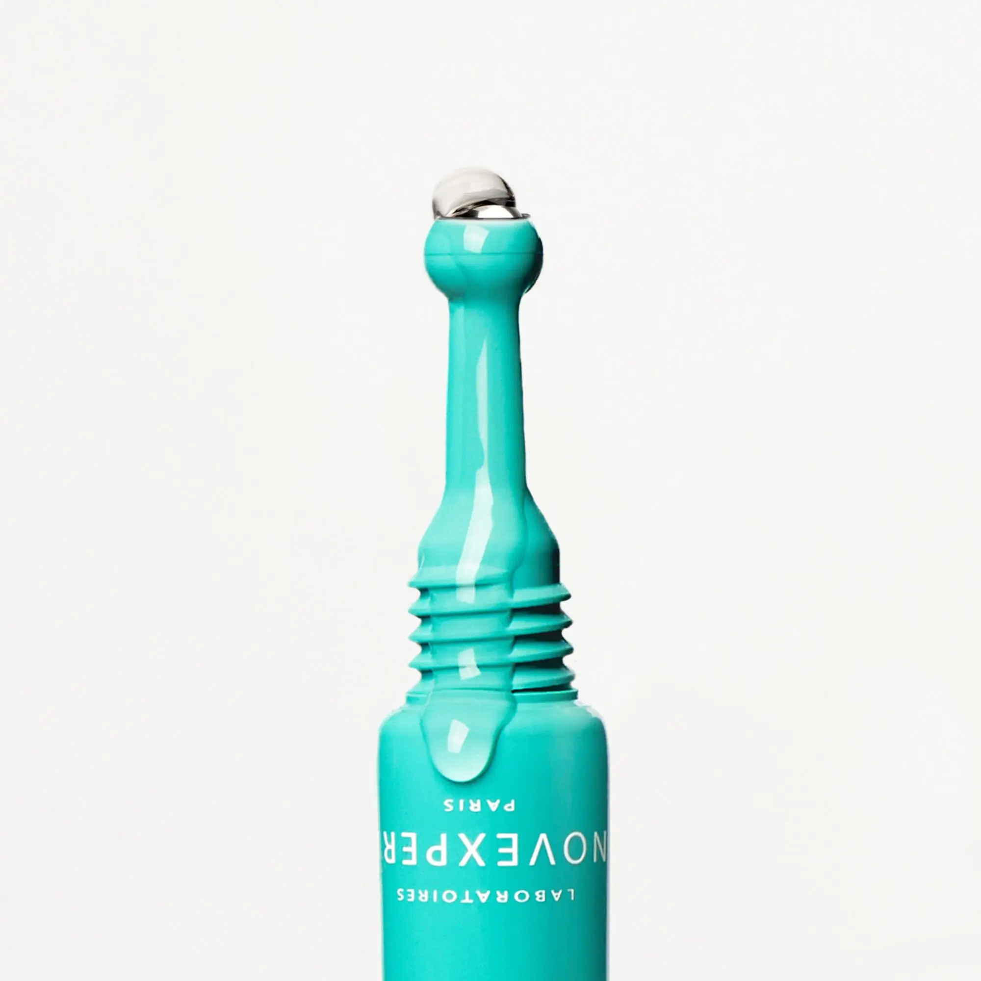 Novexpert - Stop Bouton Express Soin Traitant- Detox et peau parfaite