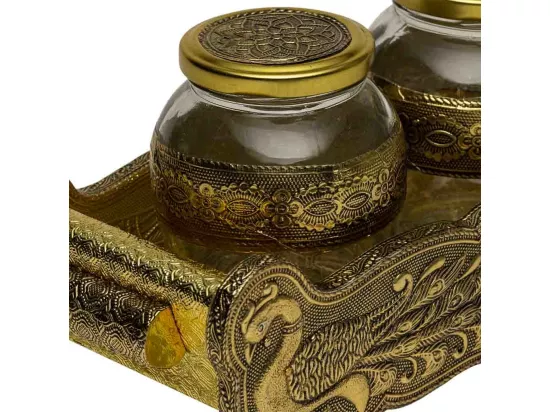 Plateau en métal repoussé doré 21x14x5h