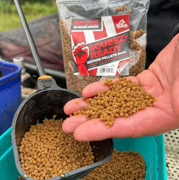 Pellets Method Squeez-Ready™ Fjuka 2mm (1kg)