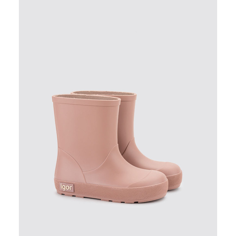 Igor Igor Barefoot Yogi Rosa