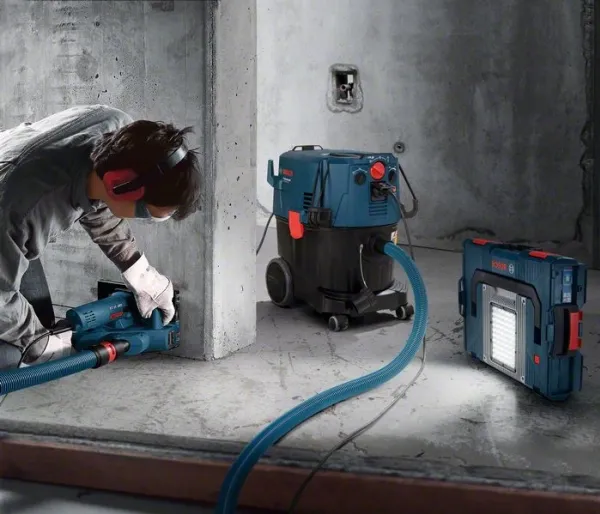 Bosch TØR/VÅDSTØVSUGER UNIVERSAL GAS 35 M AFC