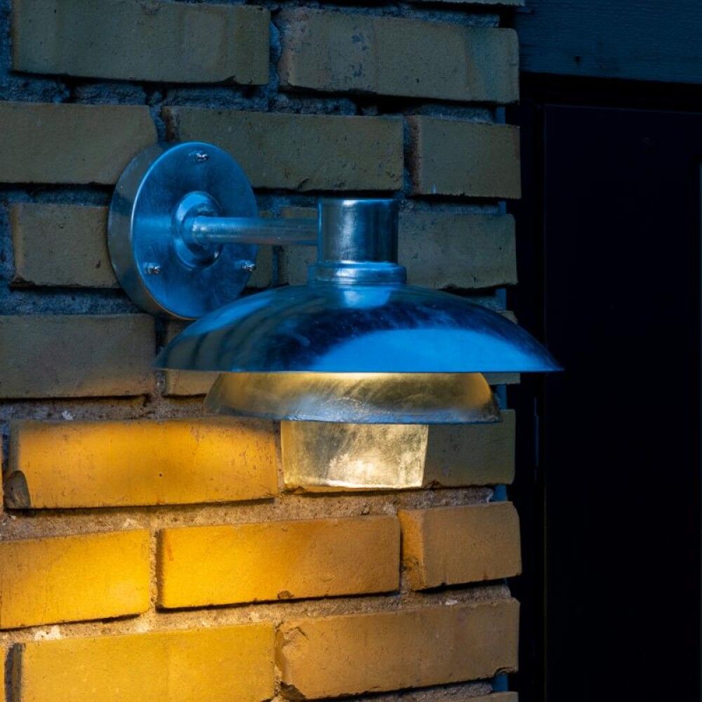VEGGLAMPE DYBERG LARSEN MORPH 24CM GALVANISERT