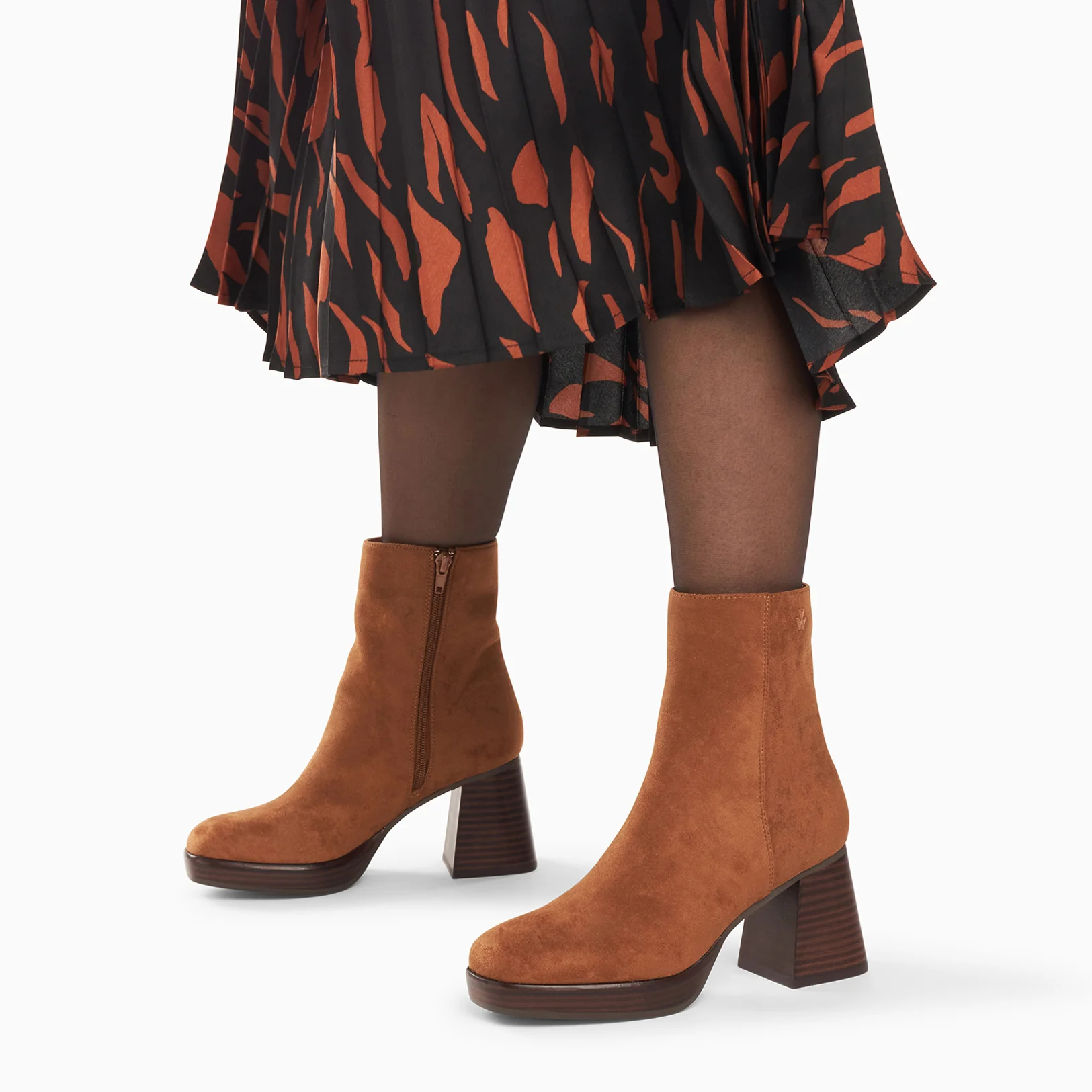 Bottines-Bottines Marina camel à plateforme et talon bois