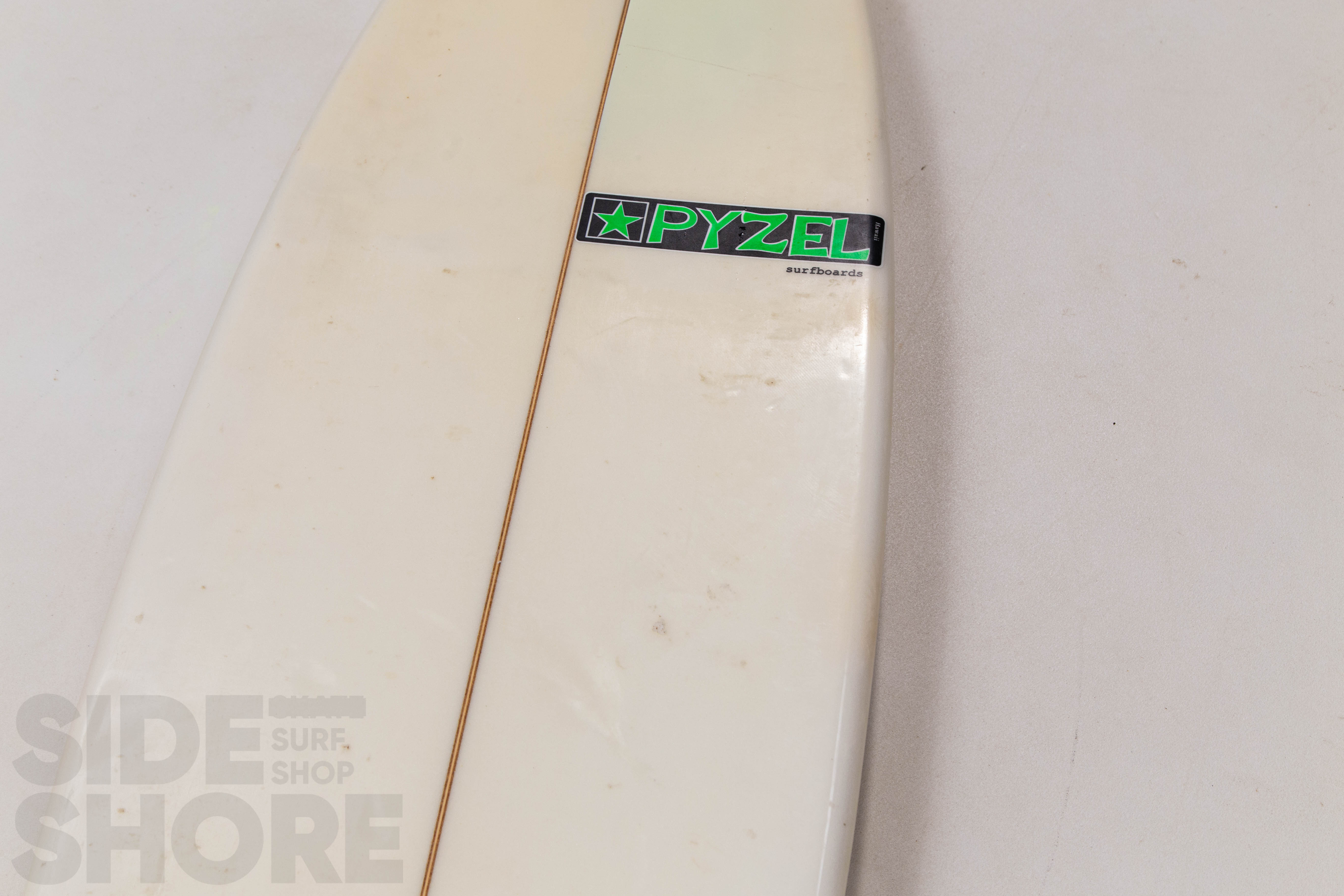 Pyzel Flash  - 6'1 x 18.75