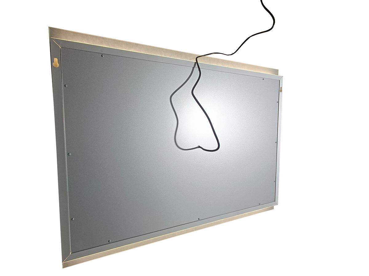Saniclear Riga LED spiegel 80x70cm met spiegelverwarming