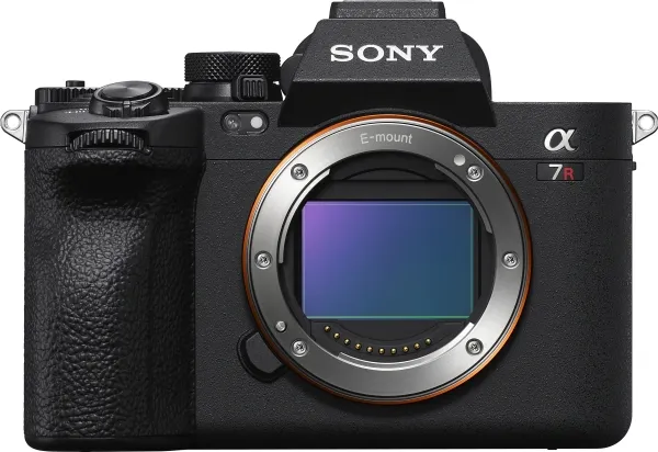 Sony a7R ILCE-7RM5 - Digitalkamera - spejlløst - 61.0 MP - Full Frame - 8K / 25 fps - kun kamerahus - Wi-Fi, Bluetooth - sort