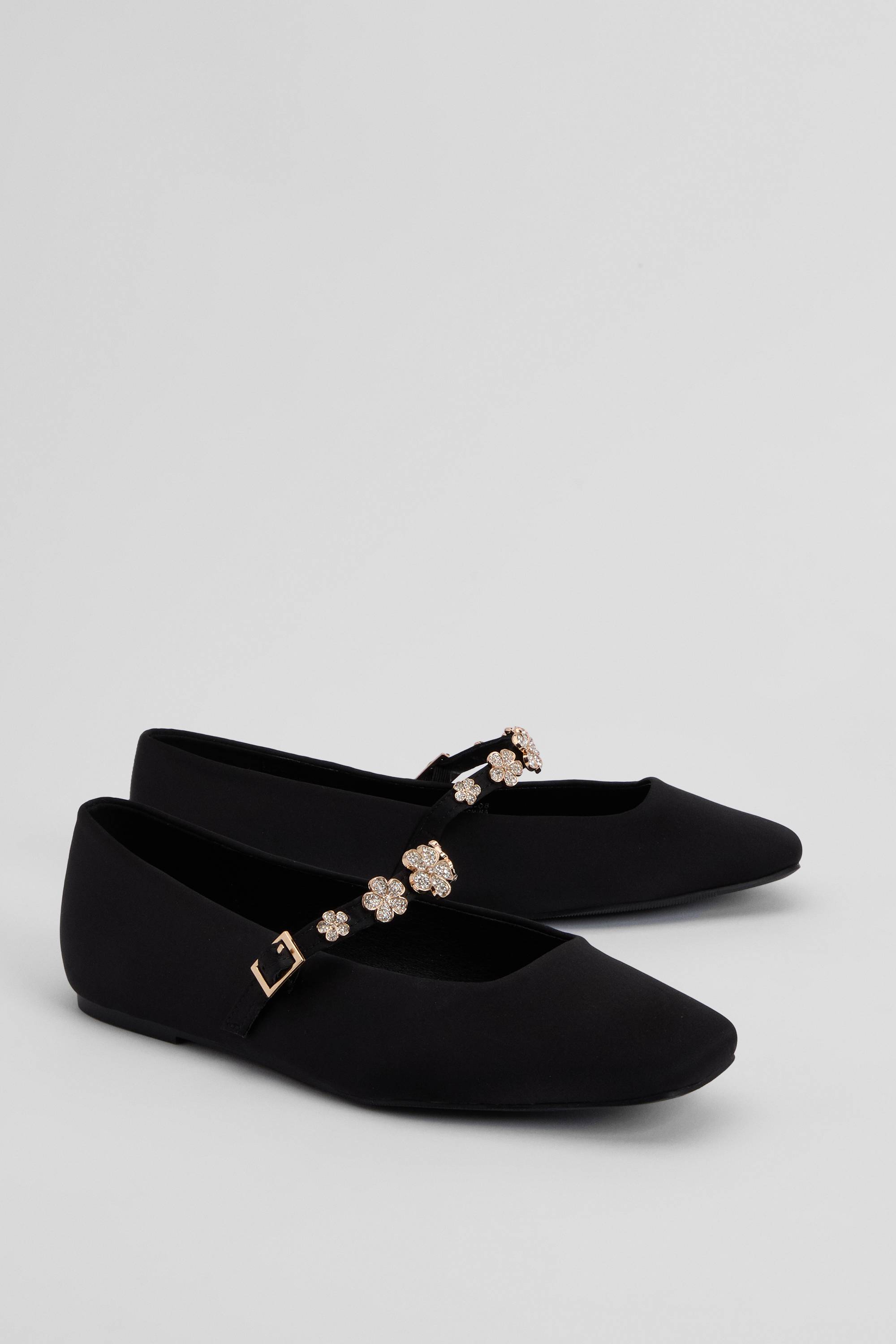 Oasis Ballerines Jem En Satin Avec Broche Fleur Détail Bride Maryjane