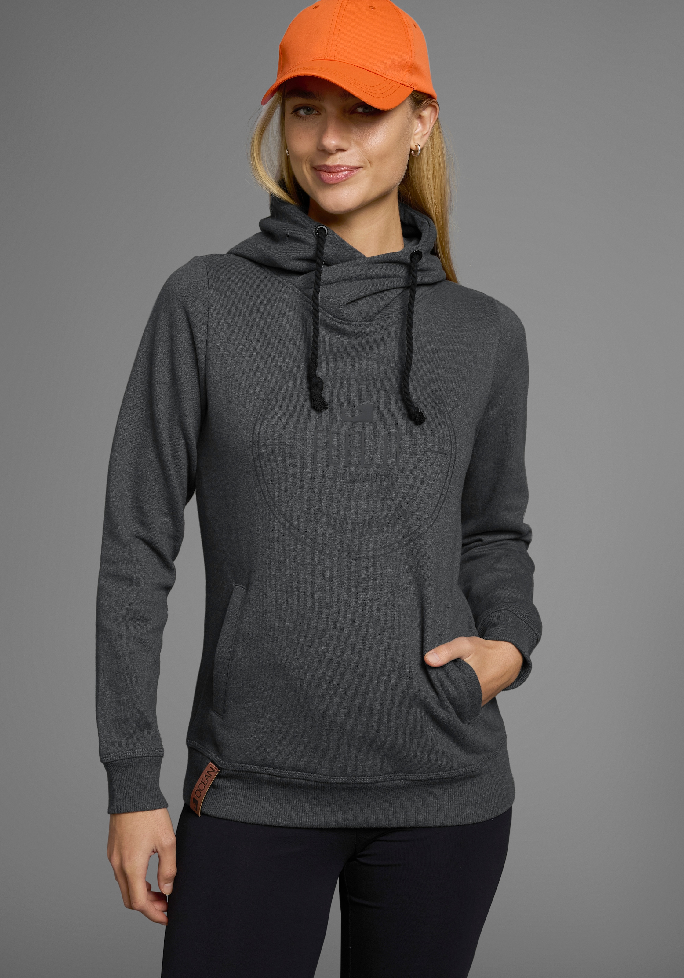 Ocean Sportswear Kapuzensweatshirt »Essentials Sweatshirt«, Langarm,  figurbetonter Schnitt,  unifarben