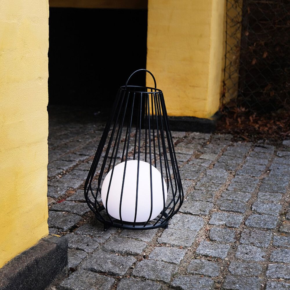 SOLCELLELAMPE DYBERG LARSEN EVESHAM SVART STOR