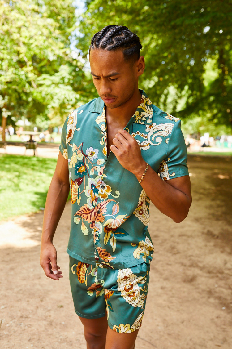 Ensemble 2 pièces chemise + short vert à motif fleuri