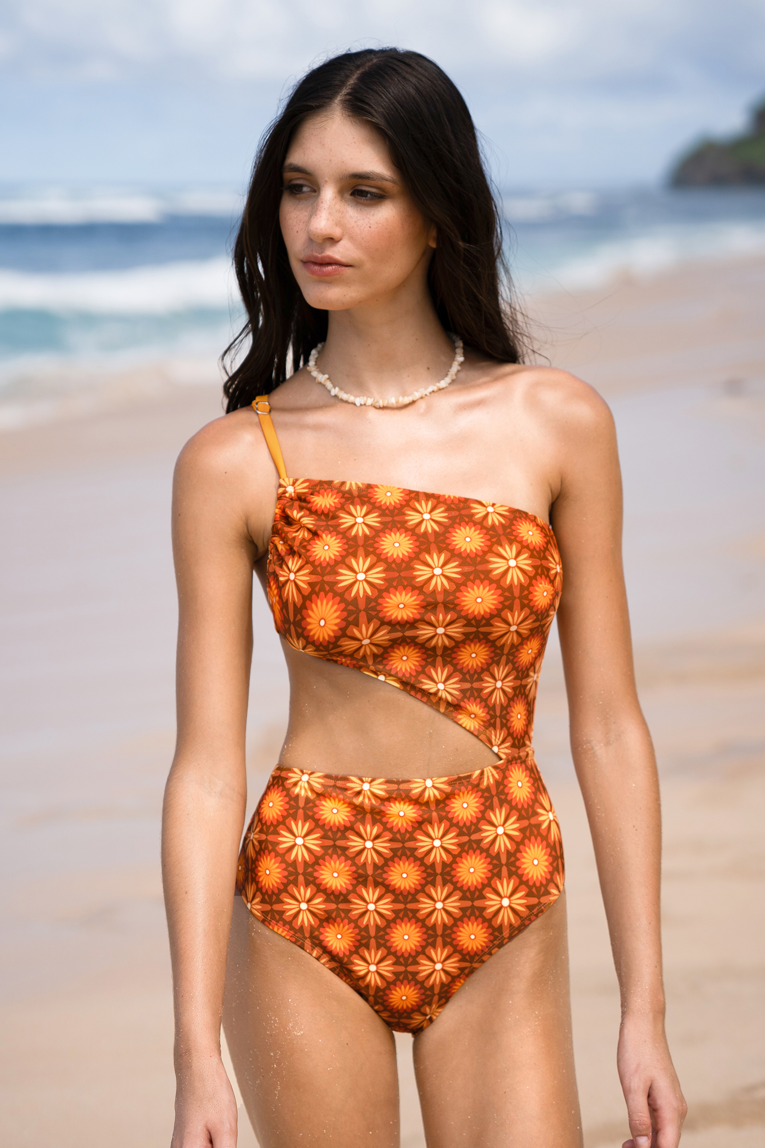 Maillot de bain une pièce asymétrique à une épaule rétro