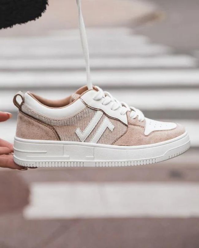 Basket femme beige à lacets - CL68 BEIGE