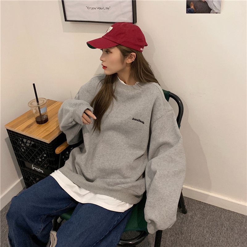 Juku Girls - Sweatshirt met tweedelige letters