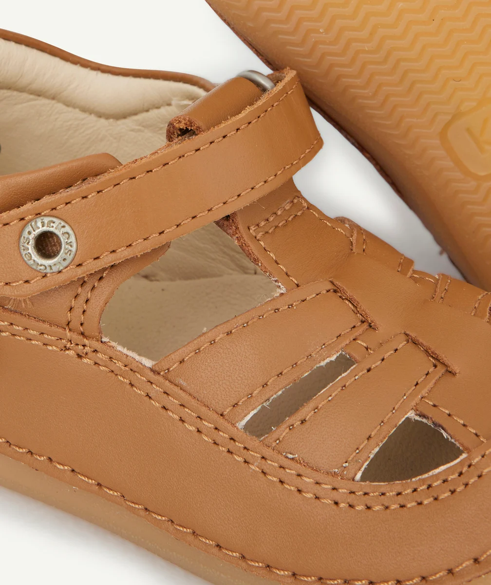 KICKERSLES SANDALES PREMIERS PAS EN CUIR CAMEL