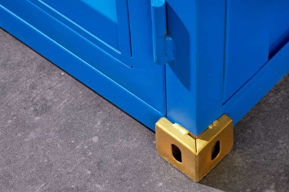 Design Aktenschrank GLOBETROTTER 180cm blau Eisen Container Upcycling Industrial