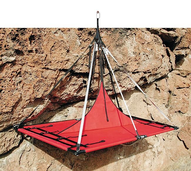 METOLIUS - PORTALEDGE BOMB SHELTER