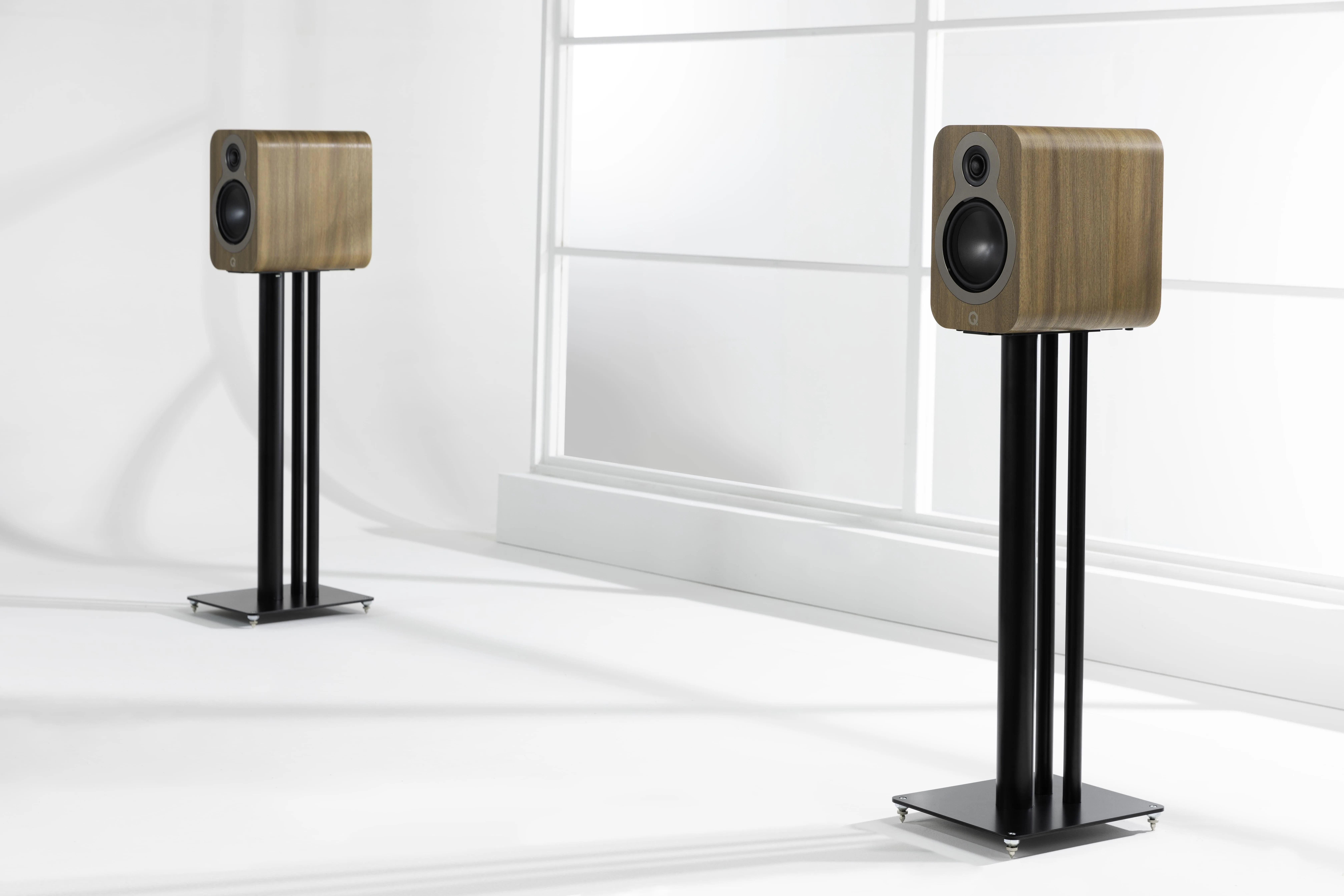 Q Acoustics 3020C Chêne clair (la paire) Enceintes bibliothèque