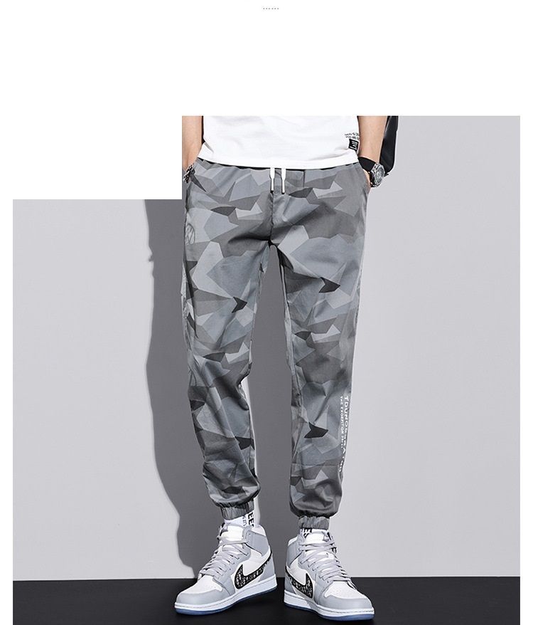 Femilina - Print Joggingbroek met Rechte Pijpen