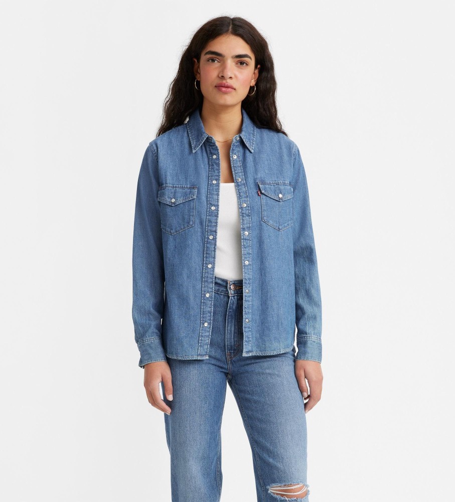 Camisa jeans Levi's Iconic Western, tamanho médio, cor índigo.