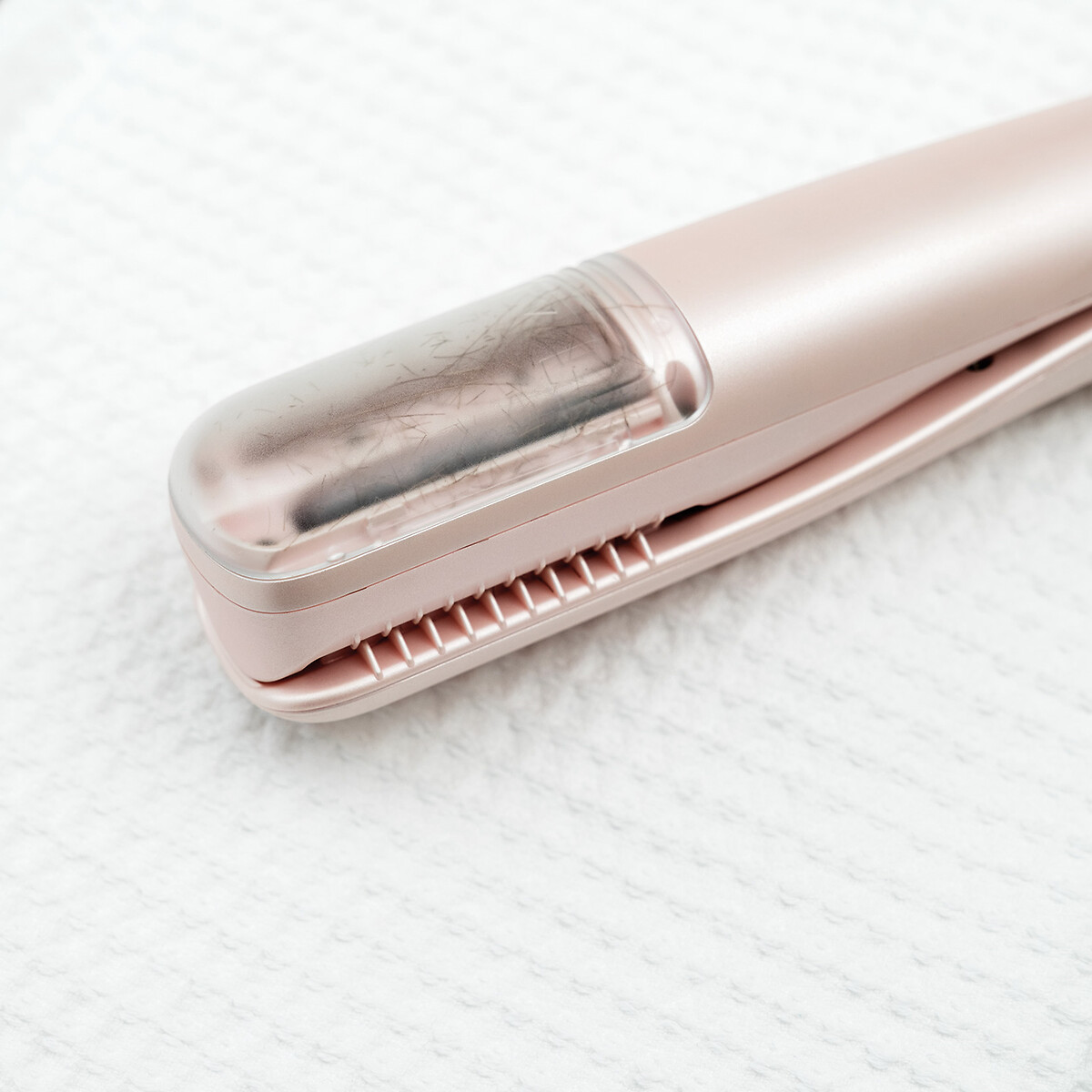 BEURER<br>Escova anti-rachaduras HT 22