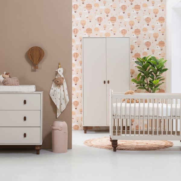 Europe Baby Olivia Babykamer Oatmeal Bold | Ledikant 60 x 120 cm   Commode