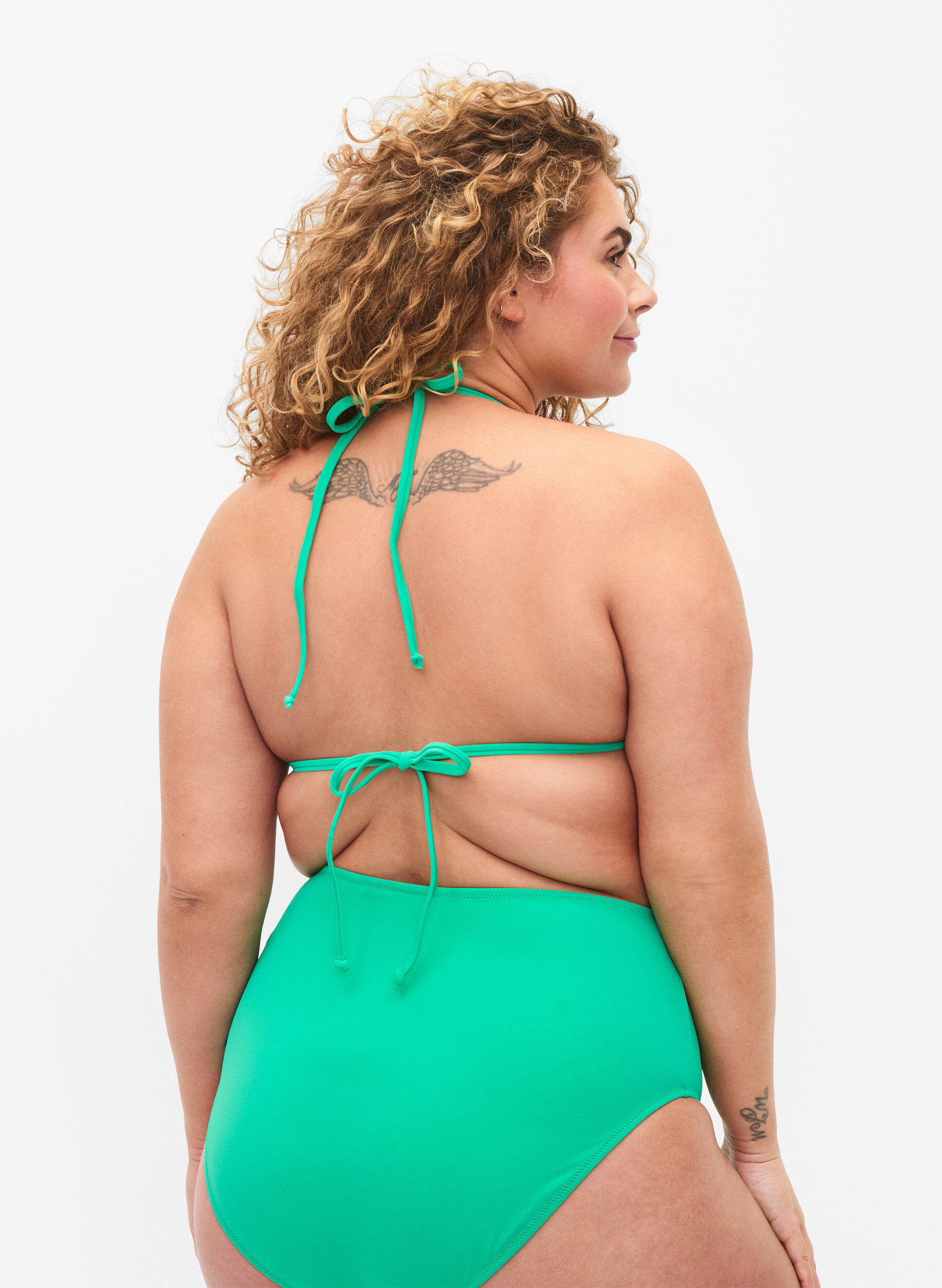 Ensfarvet trekants bikini bh