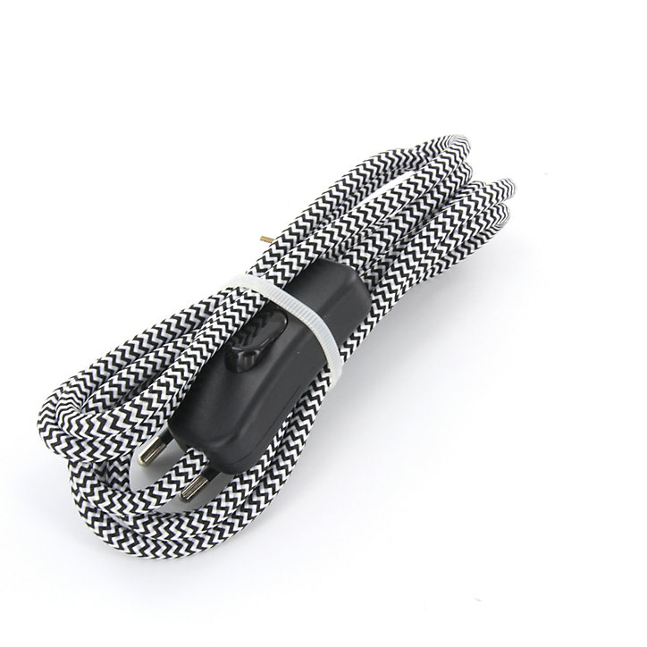 Câble en textile noir et blanc Chacon 2m 2 x 0,75mm² HO3VVH2-F avec interrupteur