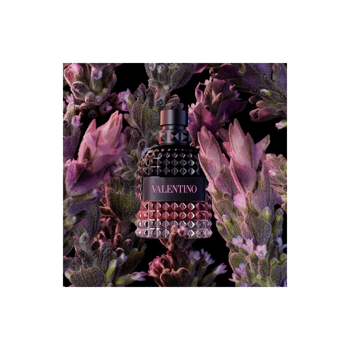 Valentino Born In Roma Intense Uomo Valentino Born In Roma Intense Uomo Eau de Parfum Fougère Ambrée pour Lui