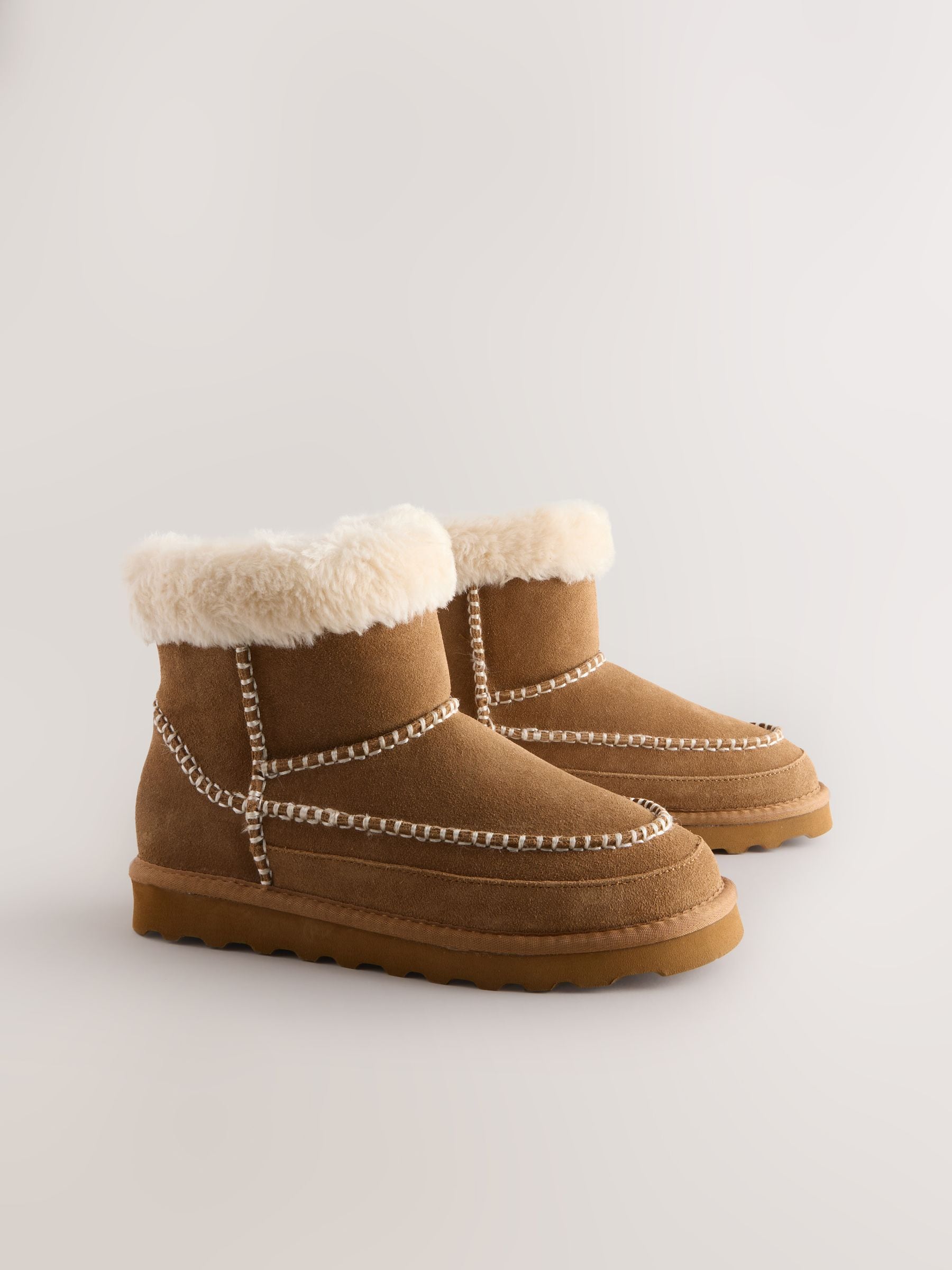 Kastanjebruin suéde - Water Repellent Whipstitch Faux Fur Lined Midi Boots