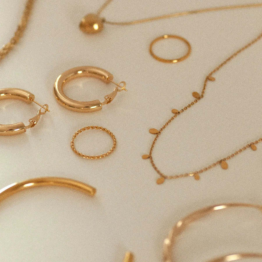 Timi Of Sweden Lia Tiny Oval Necklace Stainless Steel 1pcs