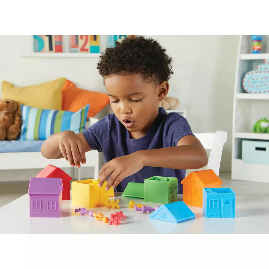 Learning Resources® All About Me Sorting Neighbourhood Set