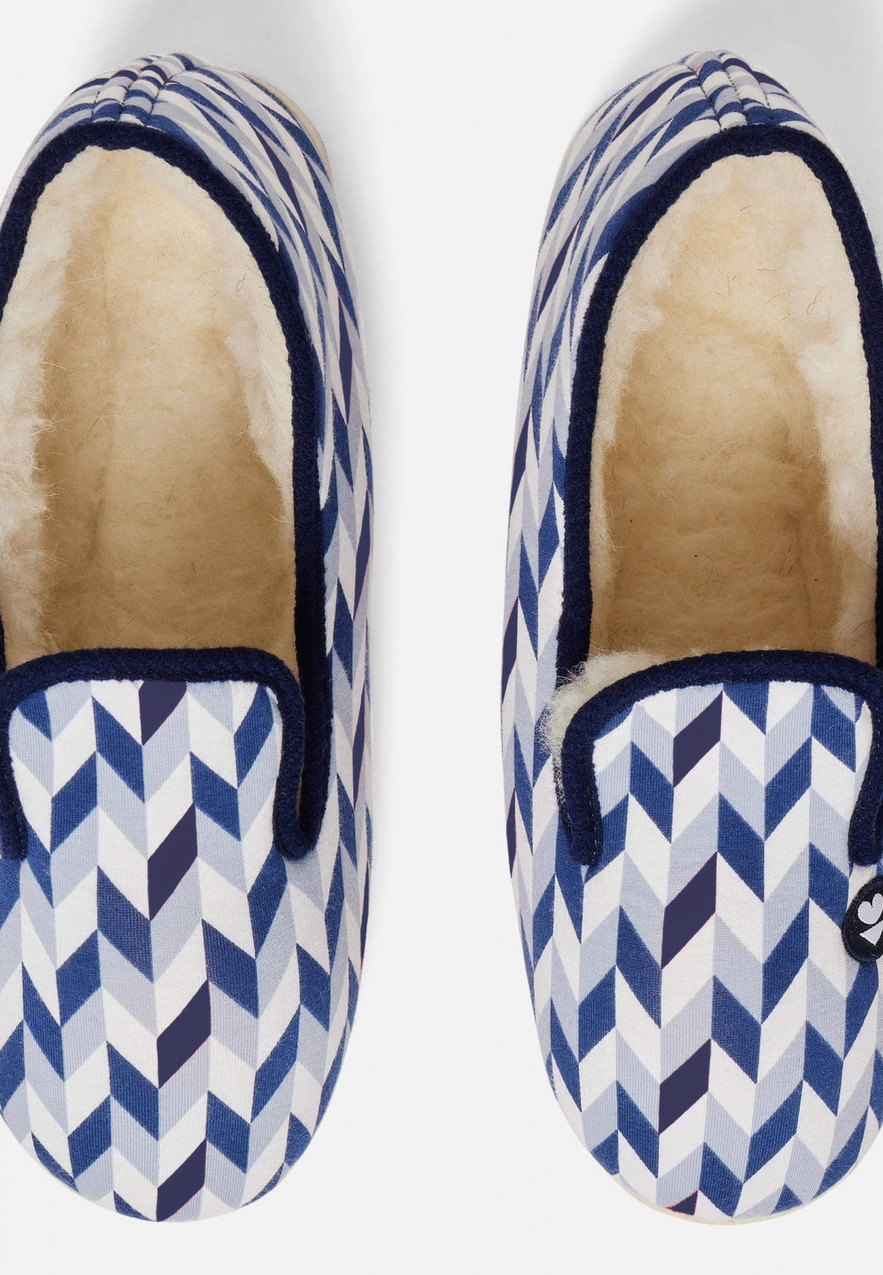 Chaussons d'intérieur en laine-Pantoufles Chevron Bleu Blanc Noir