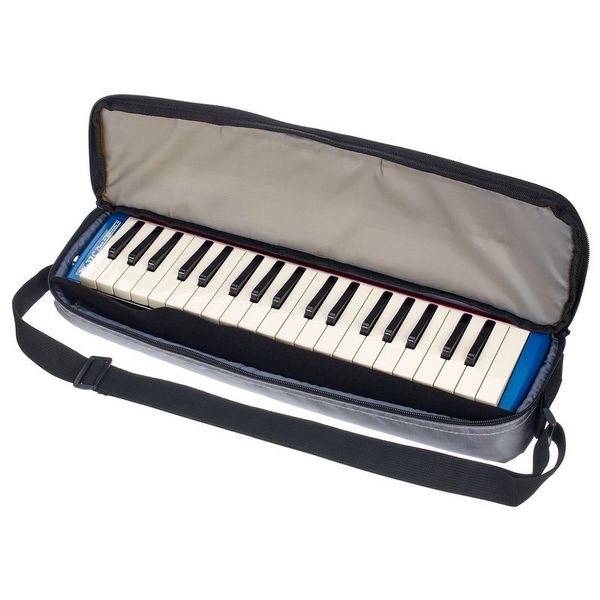 Suzuki M-37C Plus Melodion