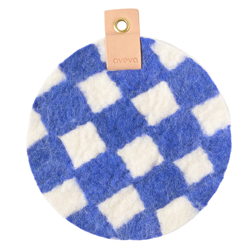 Aveva Design  Trivet Checked bordskåner, Electric Blue - 21,5 cm.