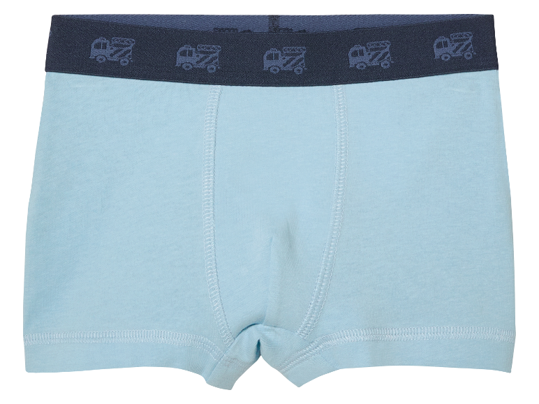 3 kinder boxers