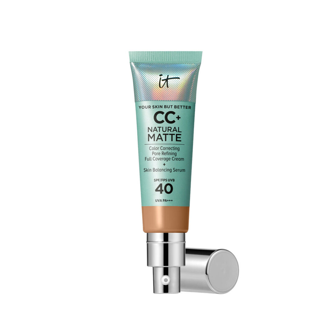 IT COSMETICS Your Skin But Better CC+ Natural Matte SPF40