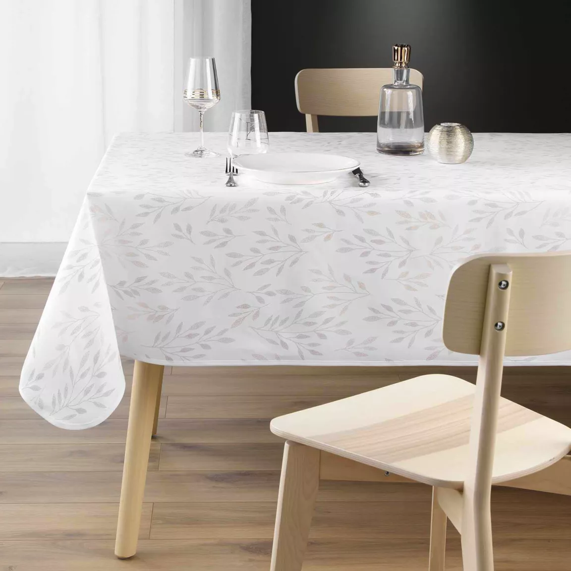 Nappe rectangulaire anti tache (150 x 240 cm) Lonigold Blanche