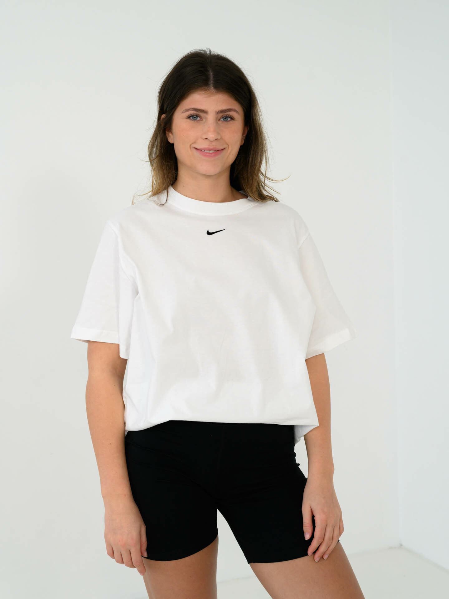 Sportswear Essential LBR Tee