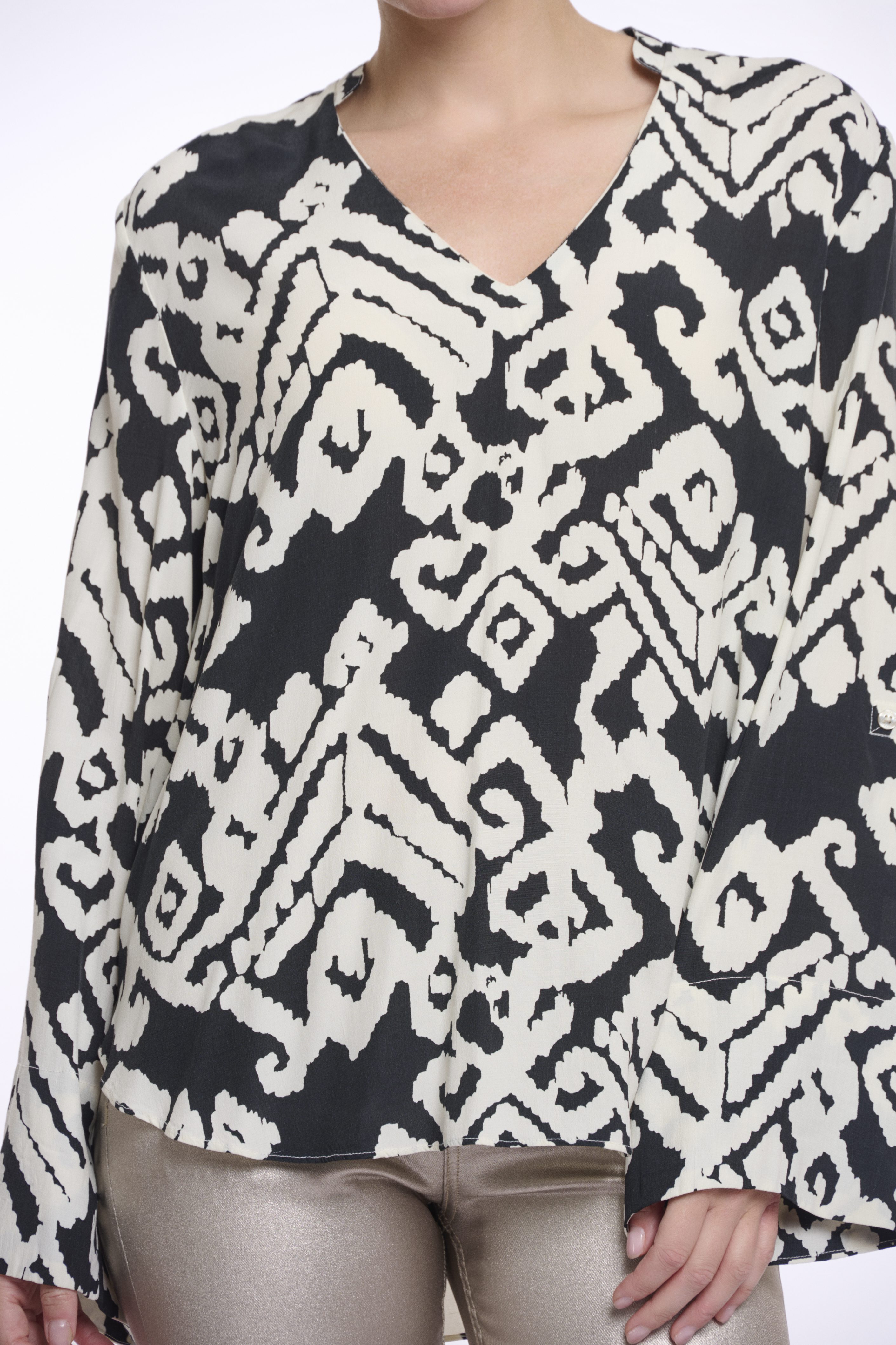 Rino & Pelle - Shirley Long Sleeve Blouse - Birch Black Ikat