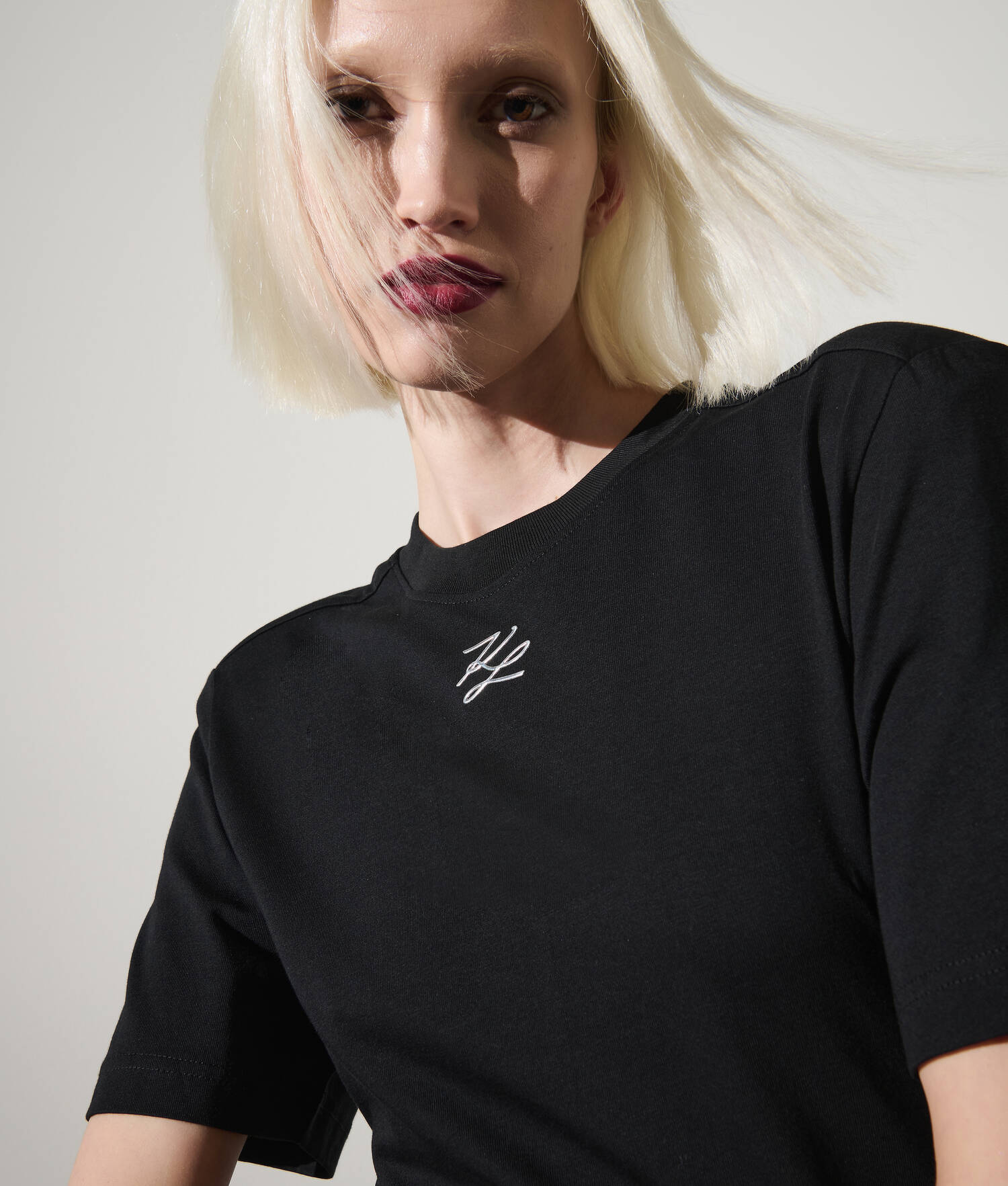 T-SHIRT KARL STUDIO