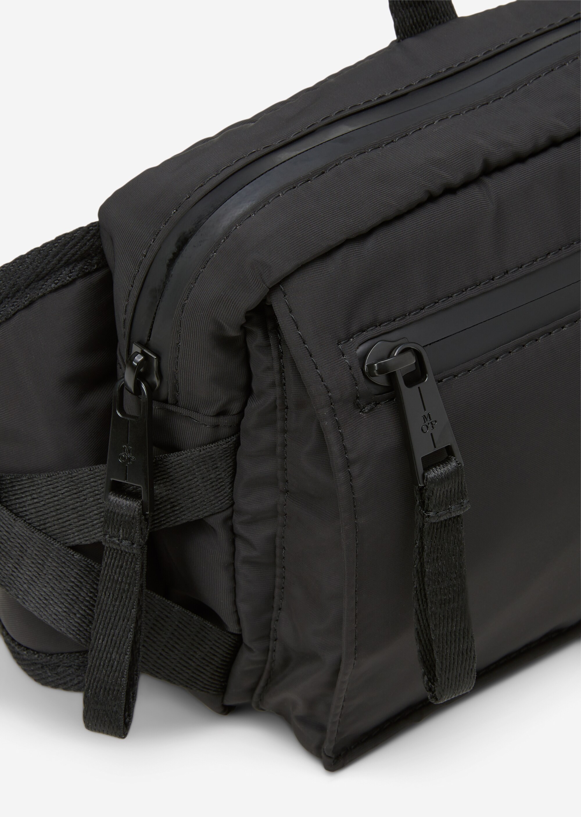 Bauchtasche aus recyceltem Material