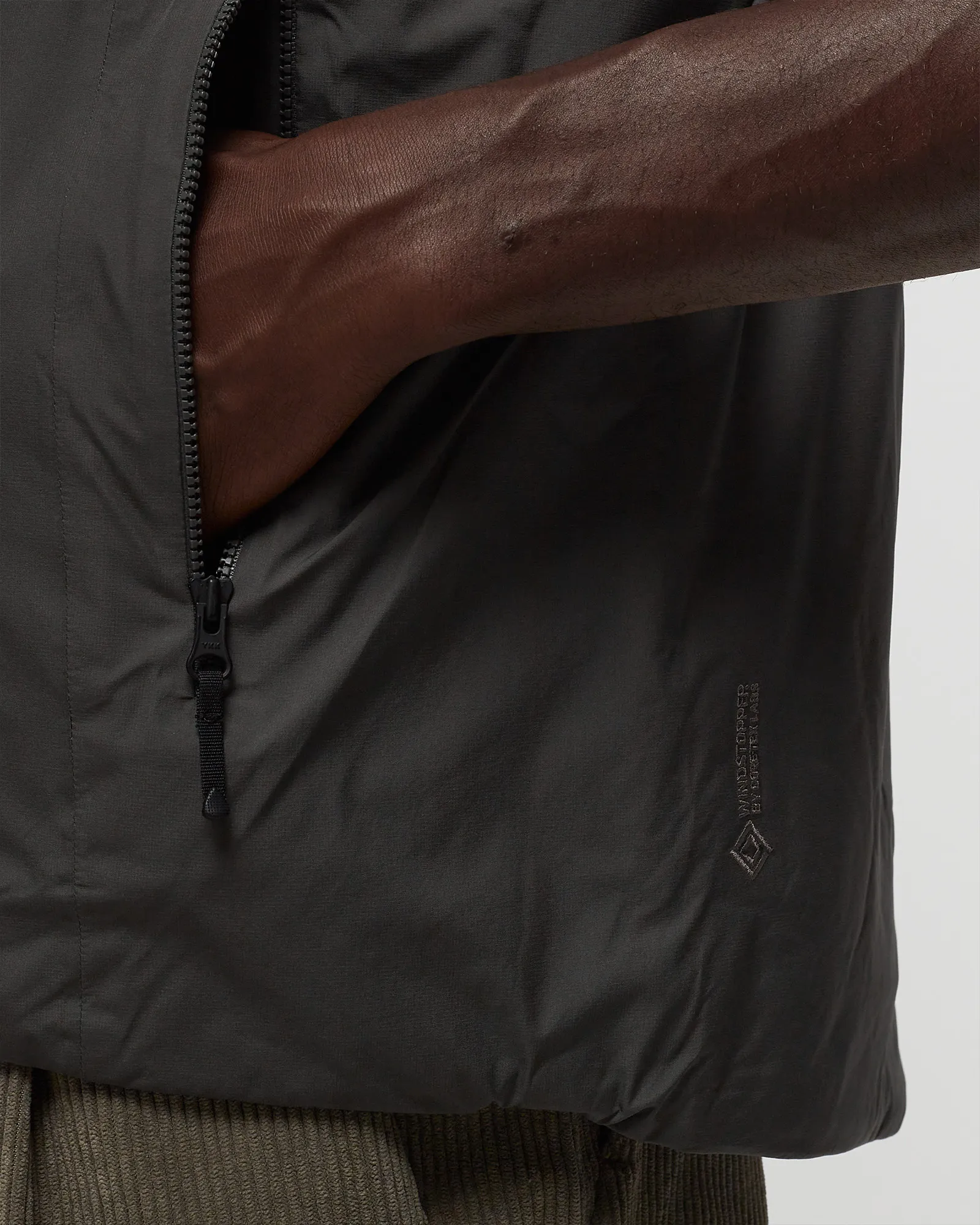 Goldwin GORE-TEX WINDSTOPPER Puffy Mil Vest