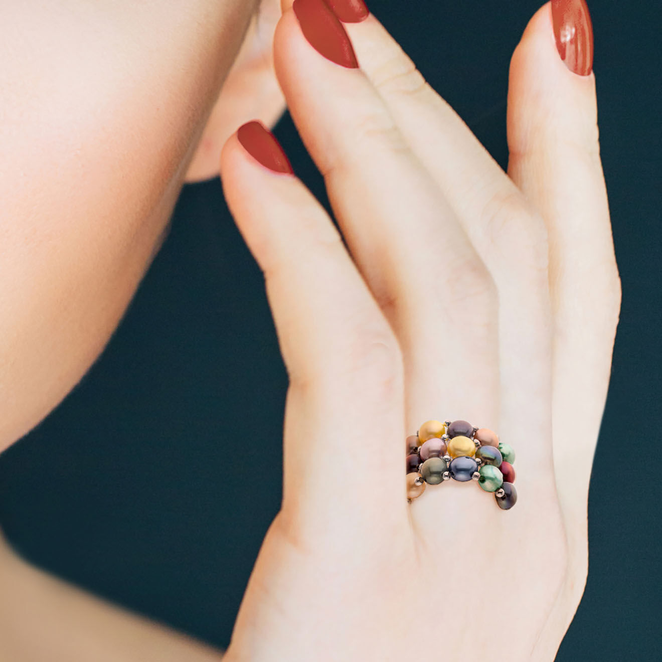 Pearl Addict Bague élastique 3 rangs Perles d'Eau Douce multicolores
