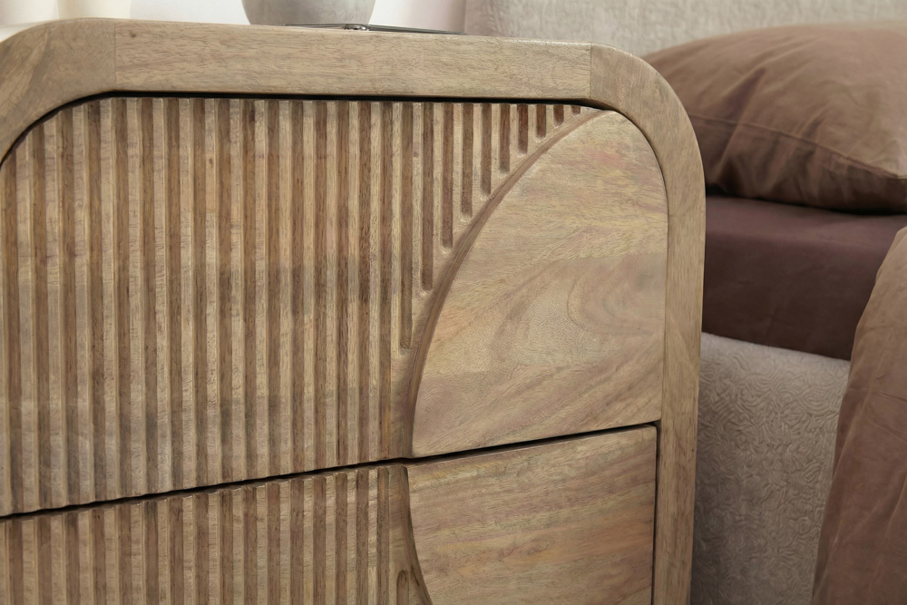 Massiver Nachttisch ART DECO 50cm cream finish beige Mangoholz mit Schublade