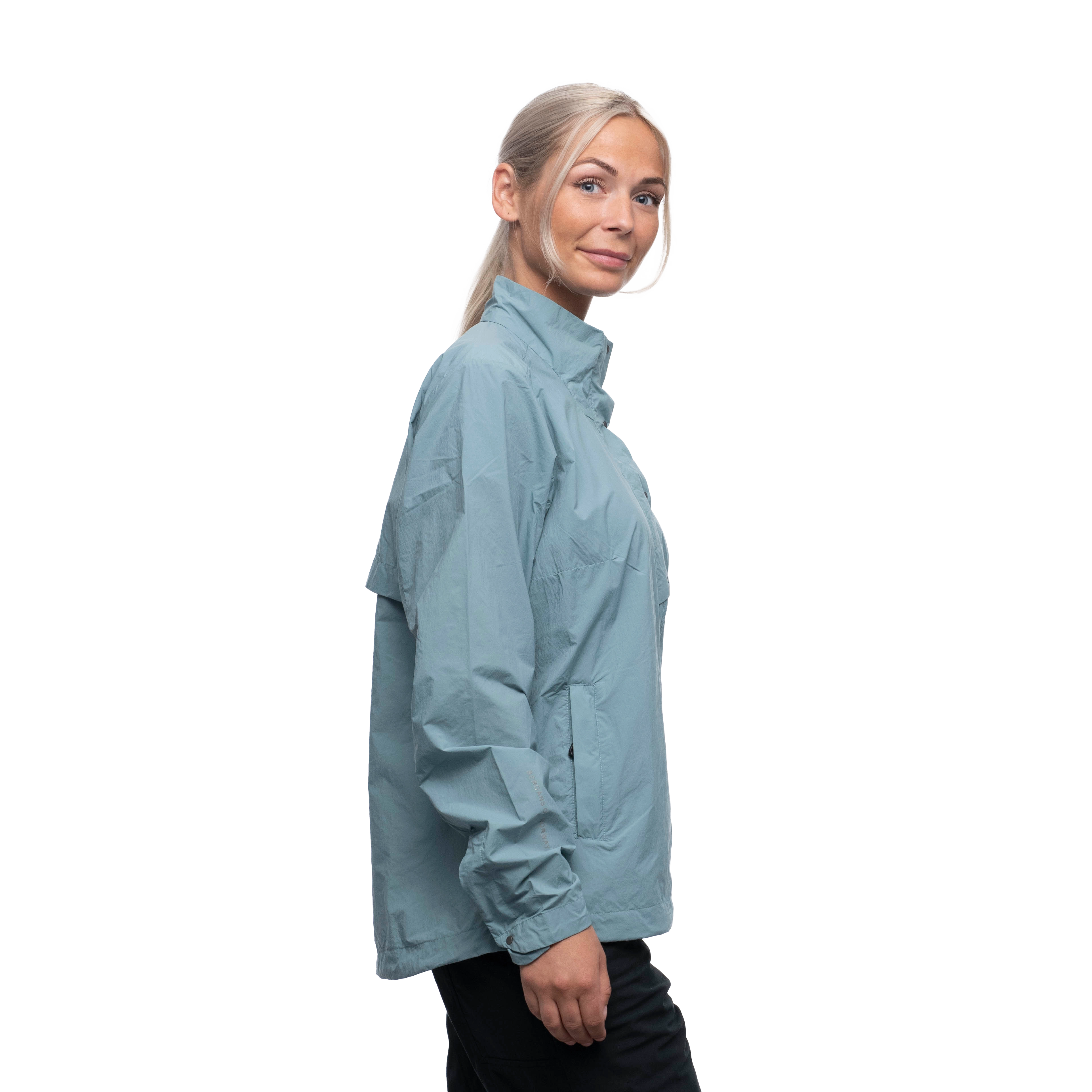 Oslo Urban Commute Windbreaker Jacket Women Smoke Blue