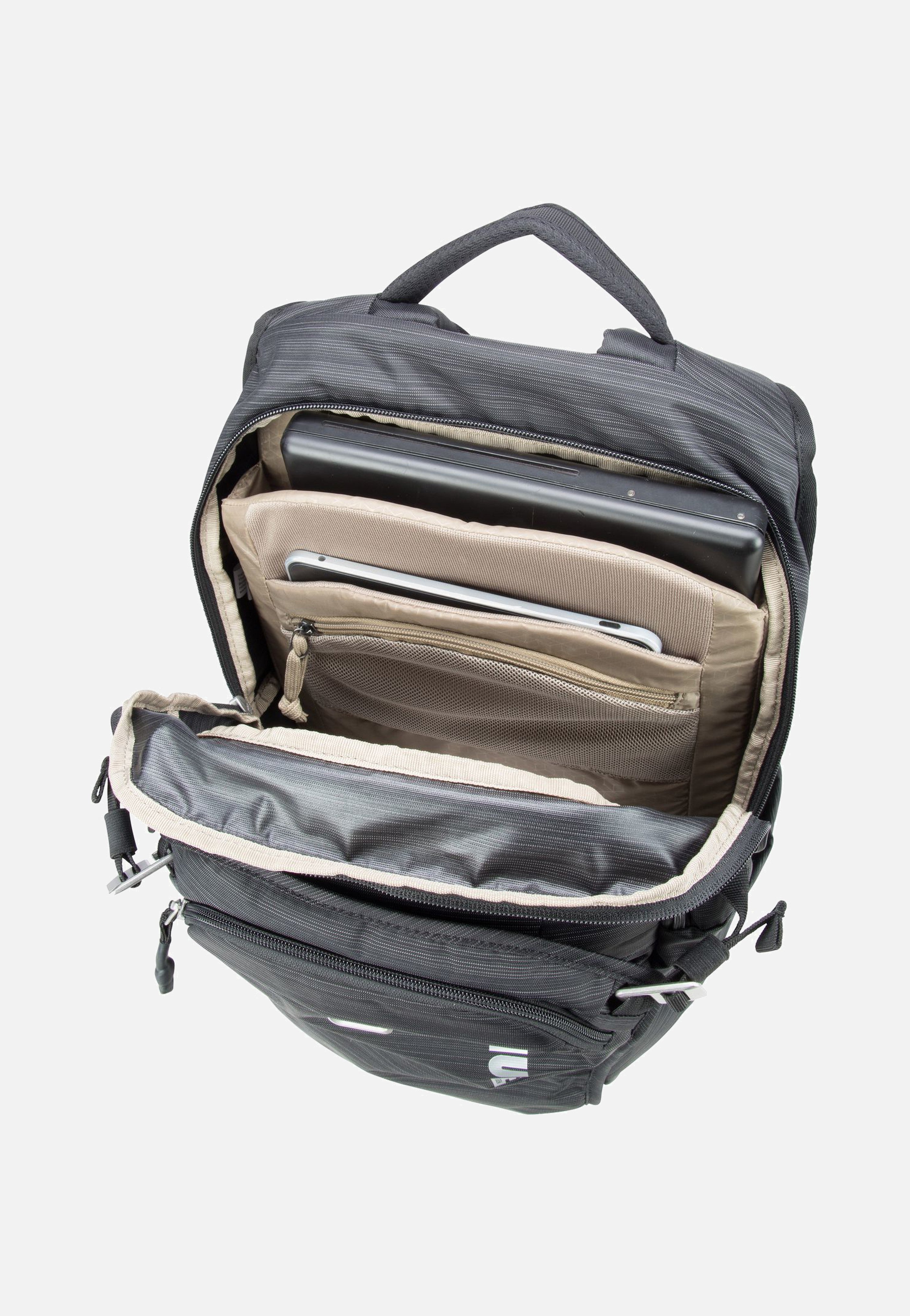 Construct 24L Black - Rucksack