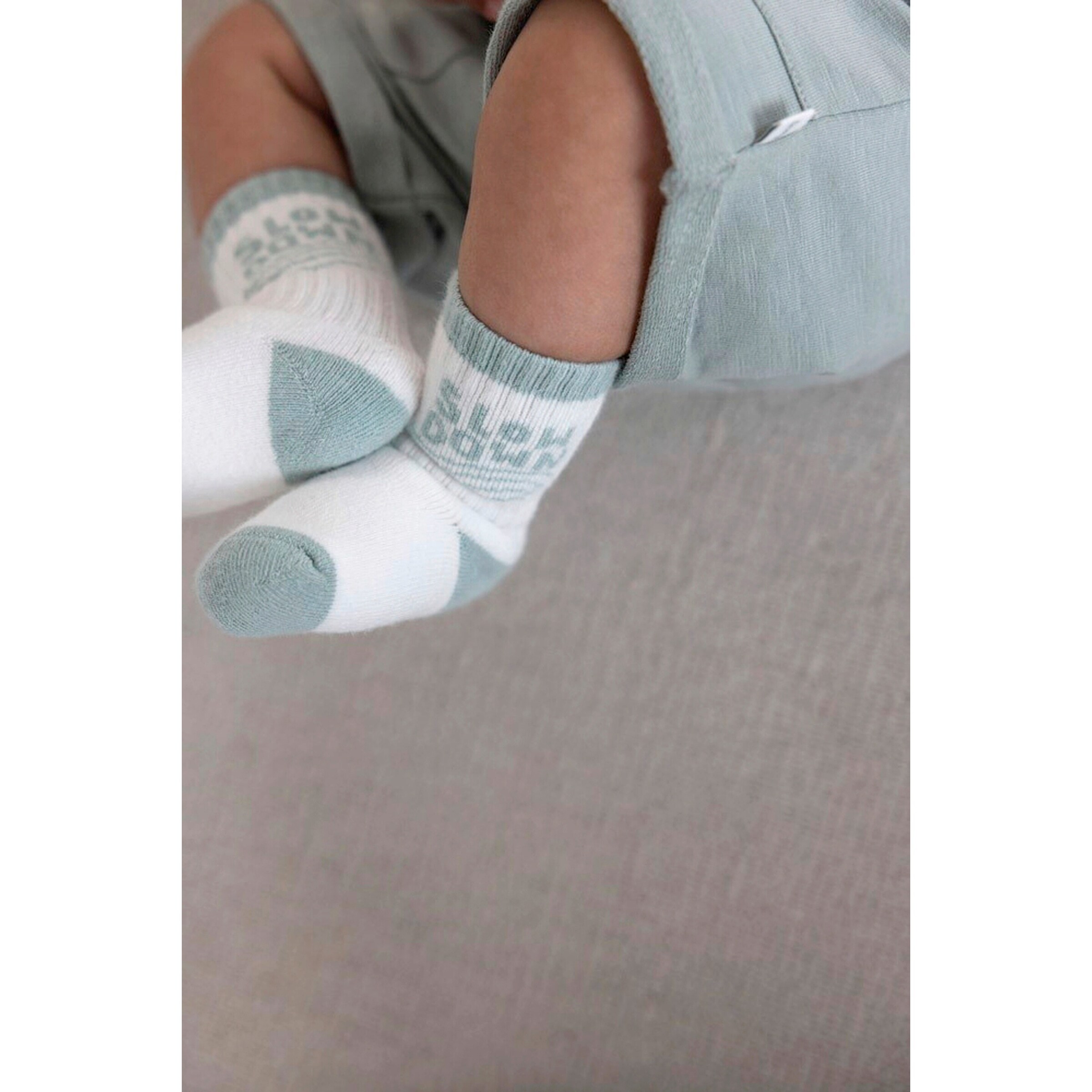 Feetje Shorts mit Taschen grün