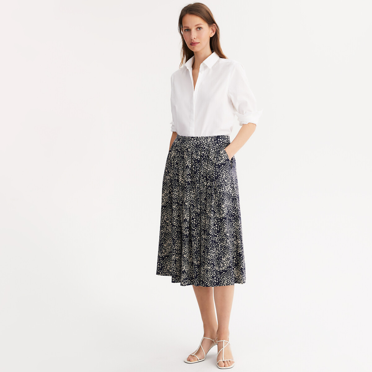 ANNE WEYBURN<br>Saia ampla com estampa floral, comprimento midi