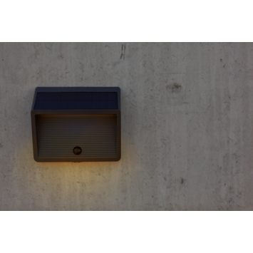LUTEC wandlamp Linko Solar antraciet 11,5W met bewegingssensor