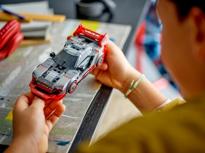 LEGO Audi S1 e-tron quattro racewagen (76921)